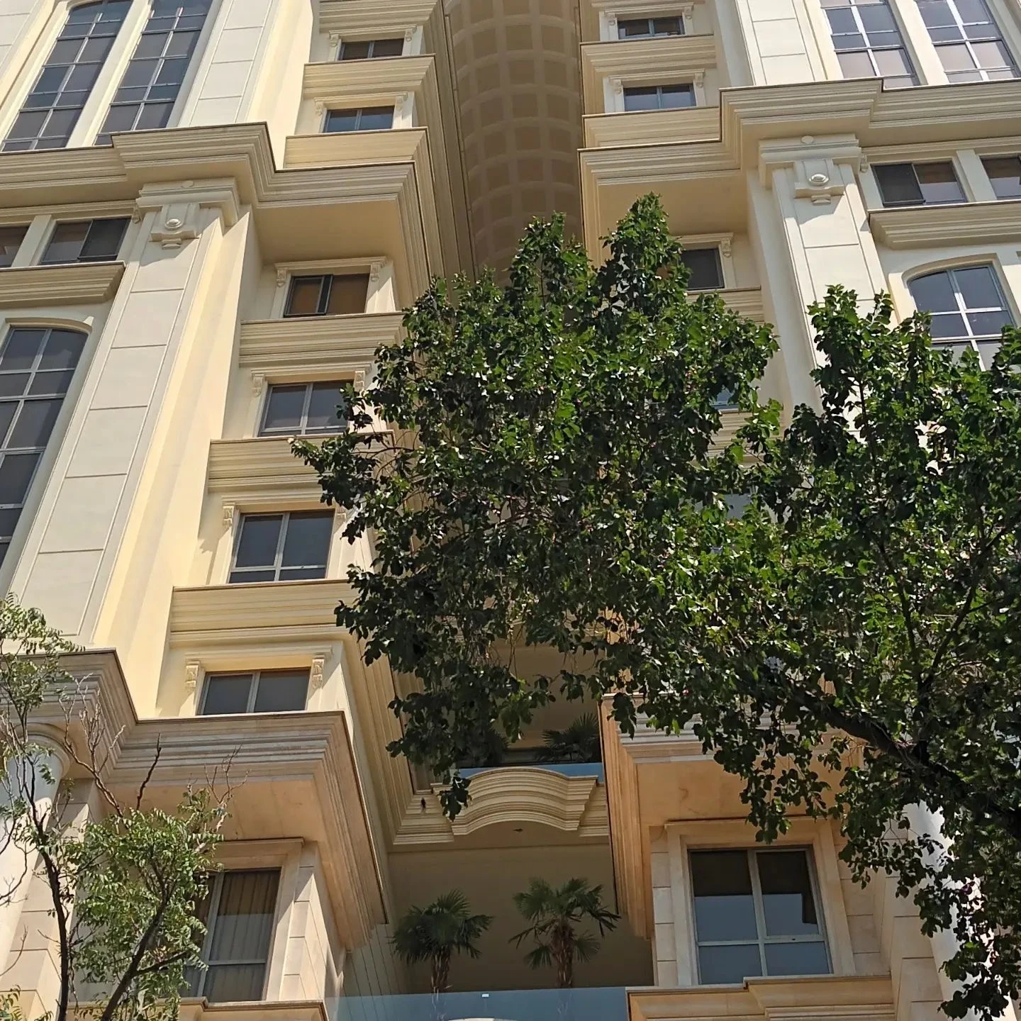 نمایش بزرگ