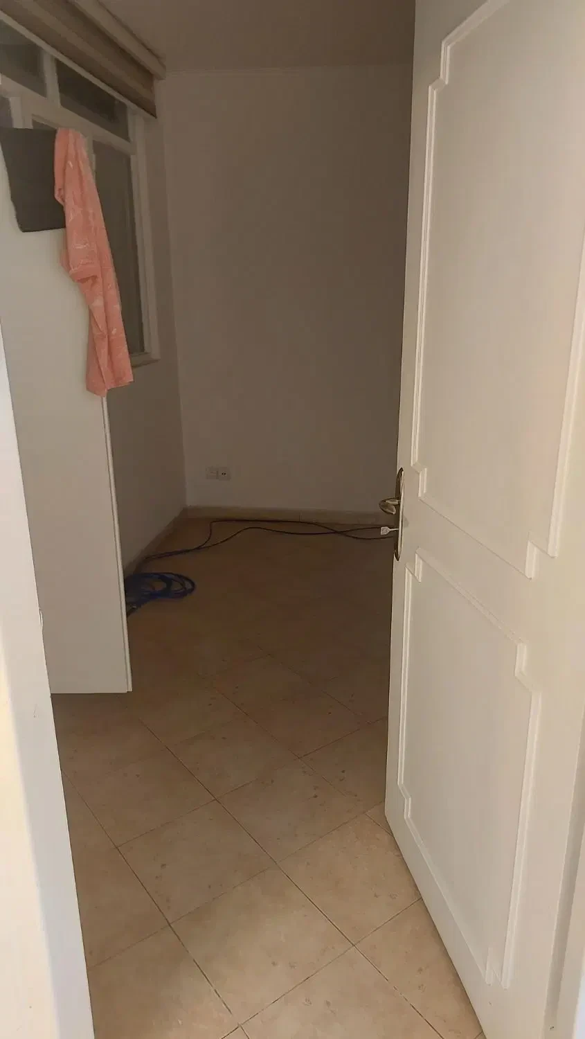 رهن و اجاره اداری 120 متری در ظفر - تصویر 4