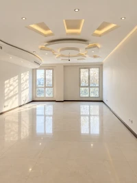 رهن و اجاره اداری 95 متری در دزاشیب