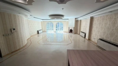 رهن و اجاره آپارتمان 208 متری در دروس