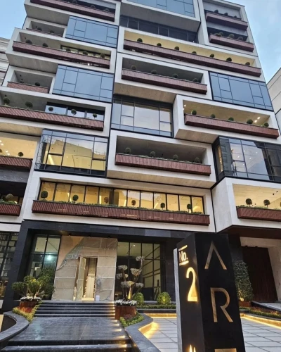 ساختمان تختی