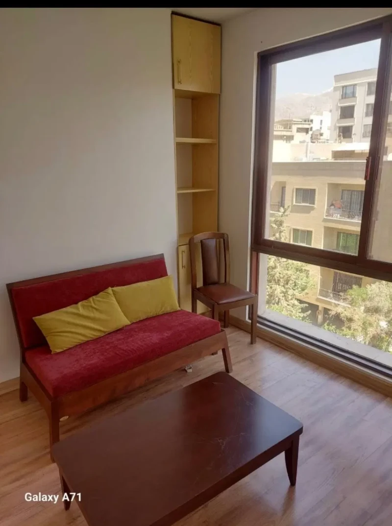 رهن و اجاره اداری 50 متری در میرداماد