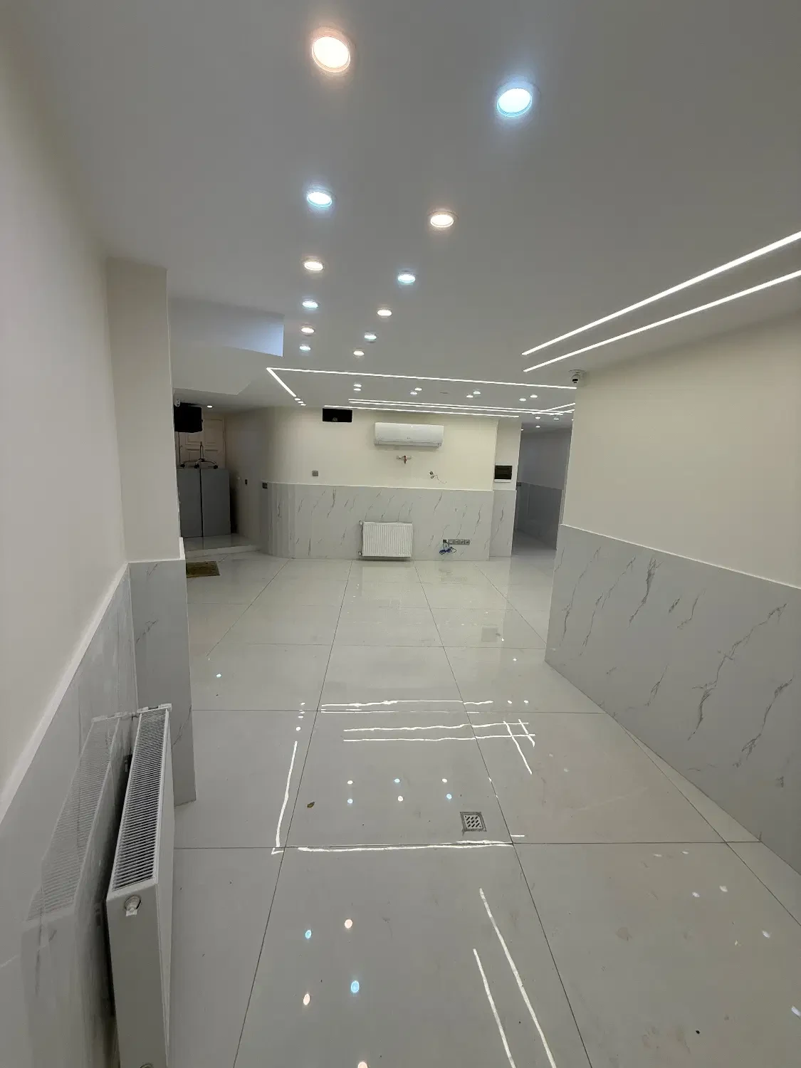رهن و اجاره اداری 126 متری در اختیاریه