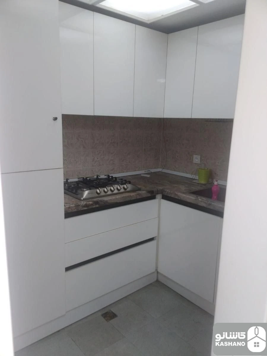 رهن و اجاره اداری 125 متری در کاشانک