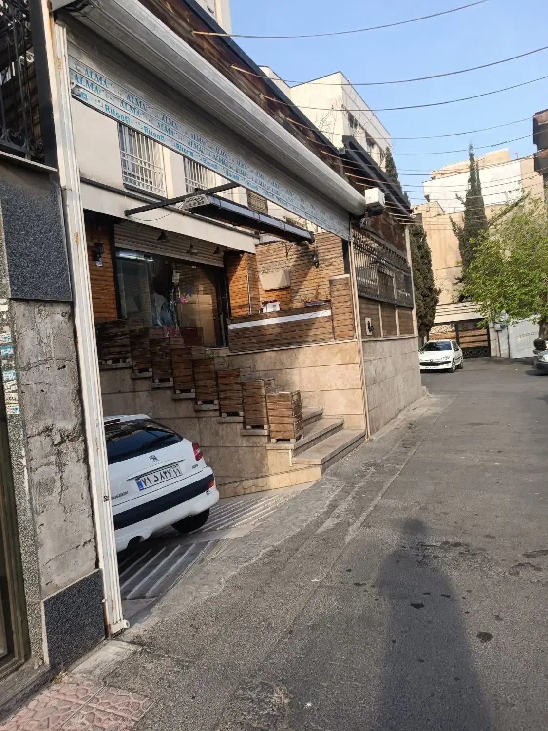 رهن و اجاره اداری 65 متری در دزاشیب