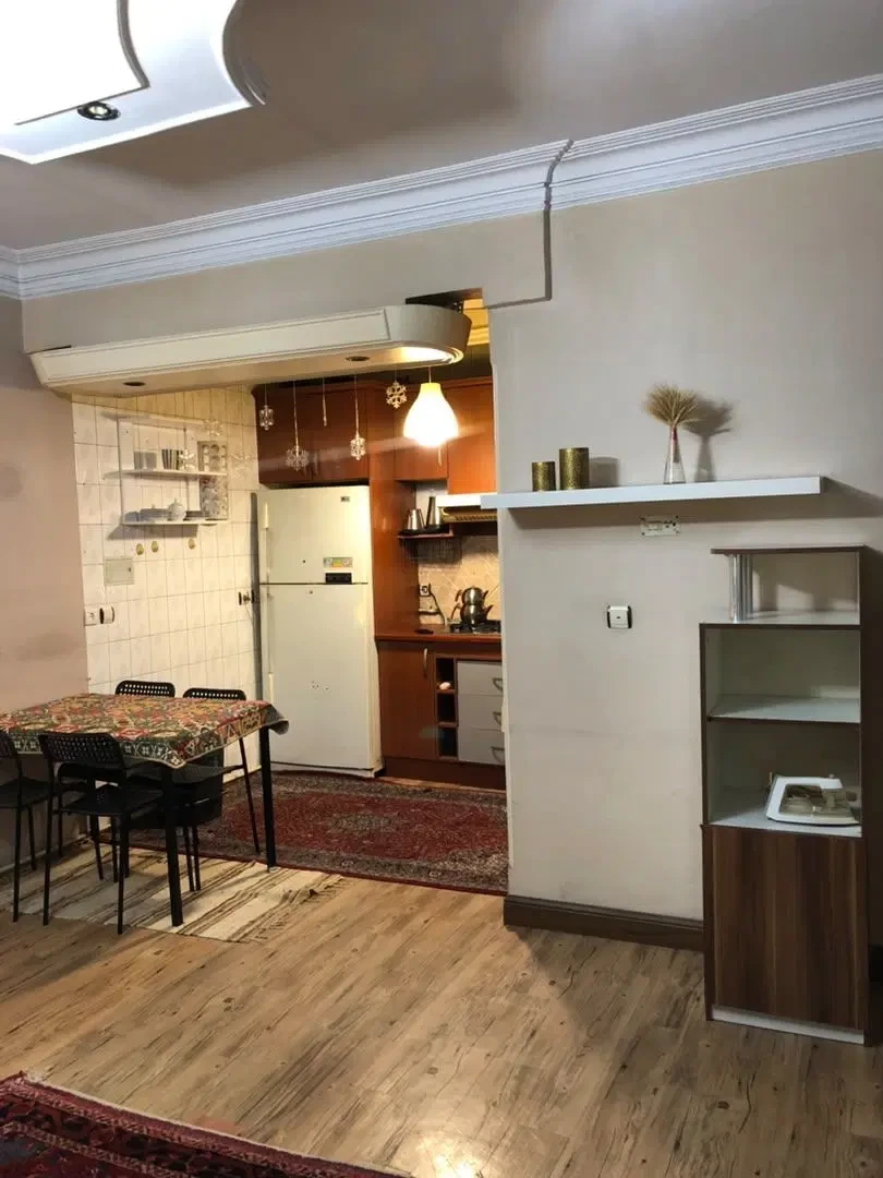 رهن و اجاره آپارتمان 40 متری در شهید عراقی (بالای زین الدین)
