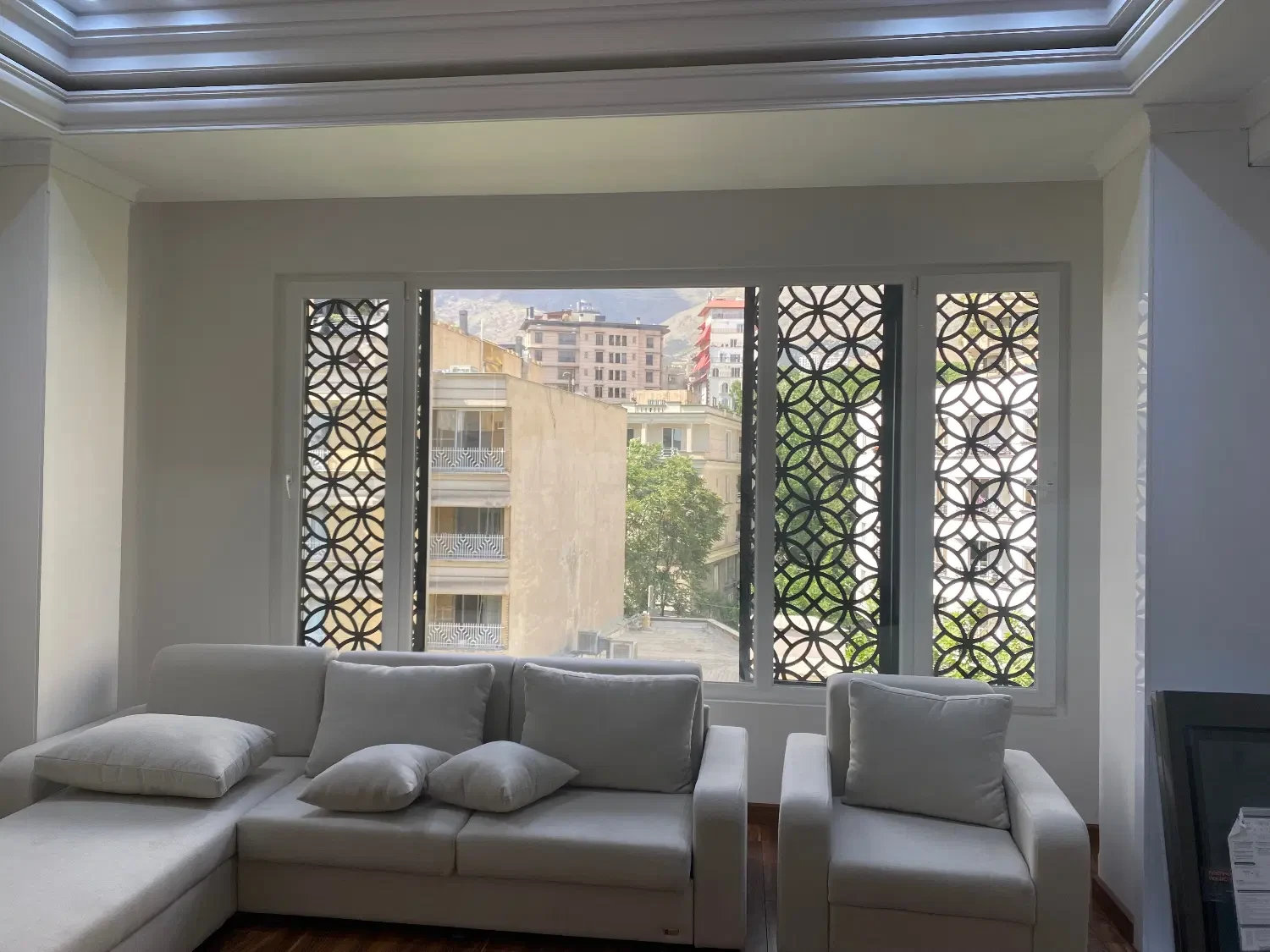 فروش آپارتمان 100 متری در فرمانیه