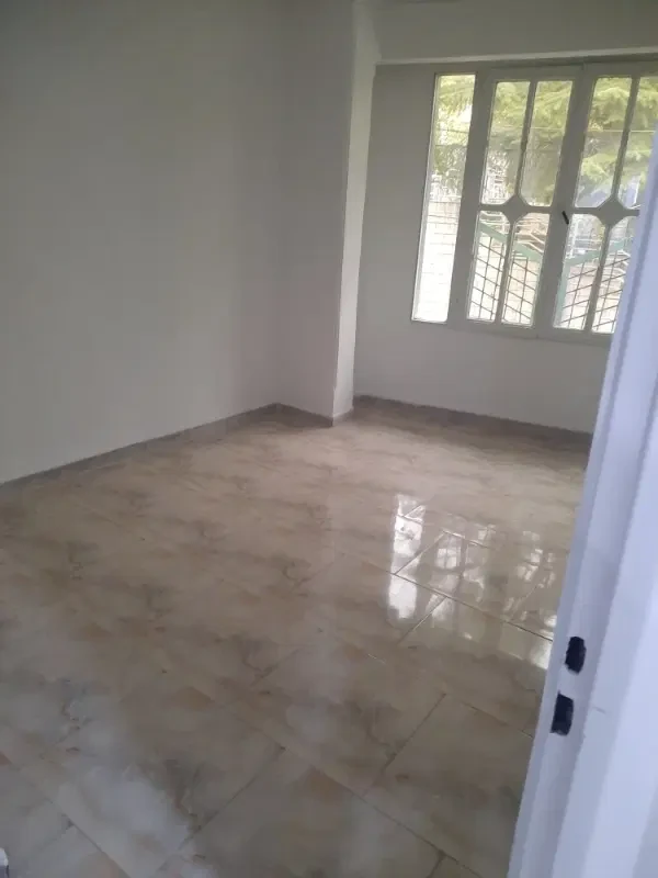 رهن و اجاره آپارتمان 178 متری در شهرک نفت (منطقه 1)