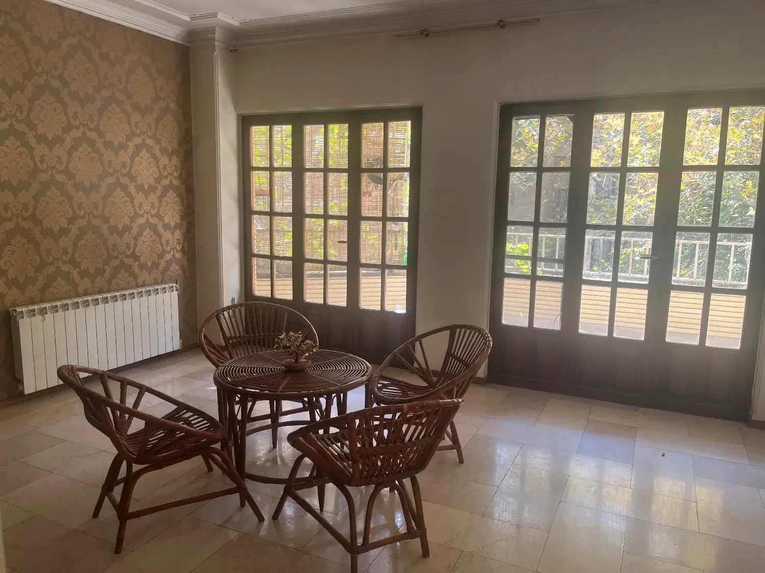 رهن و اجاره آپارتمان 280 متری در دروس