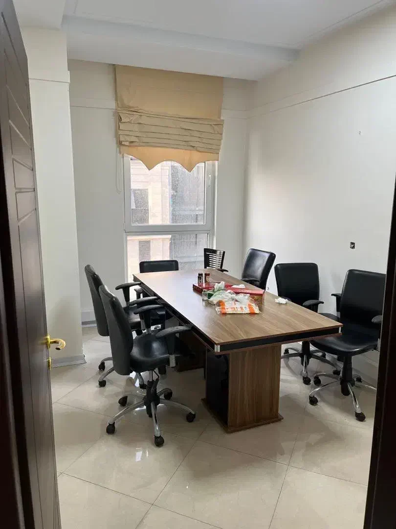 رهن و اجاره اداری 100 متری در شریعتی (از همت تا ظفر)