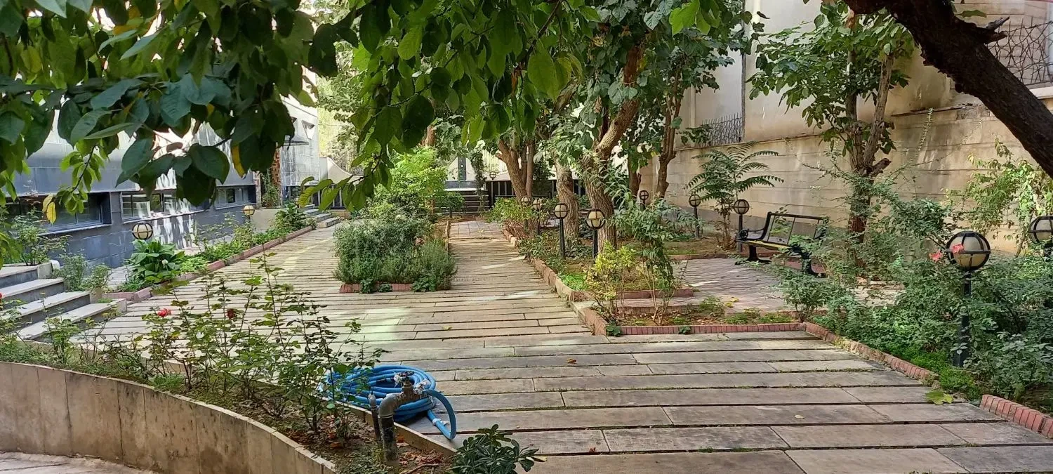 رهن و اجاره آپارتمان 105 متری در اوین