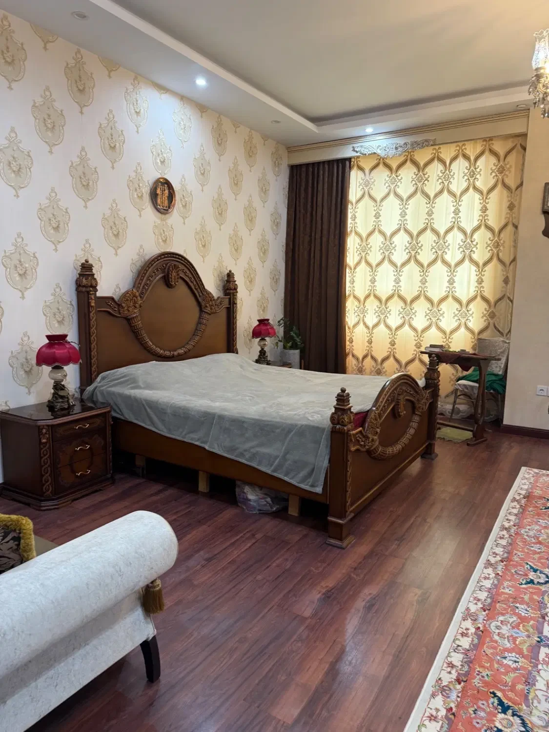 رهن و اجاره آپارتمان 280 متری در شهرک محلاتی