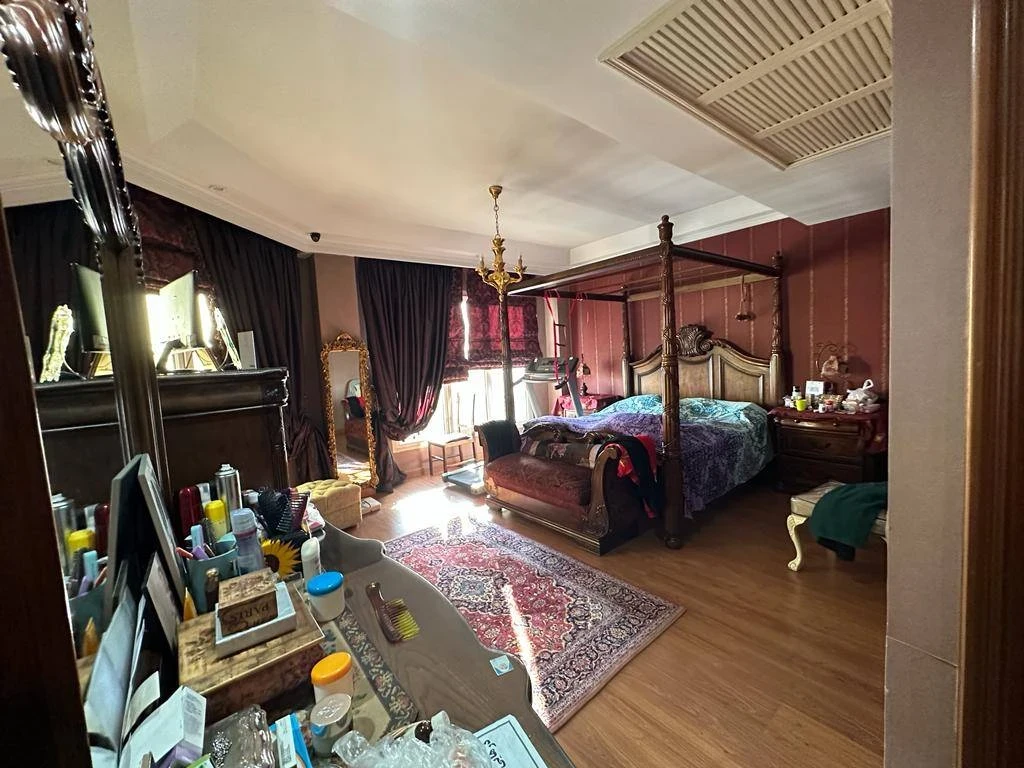 نمایش بزرگ