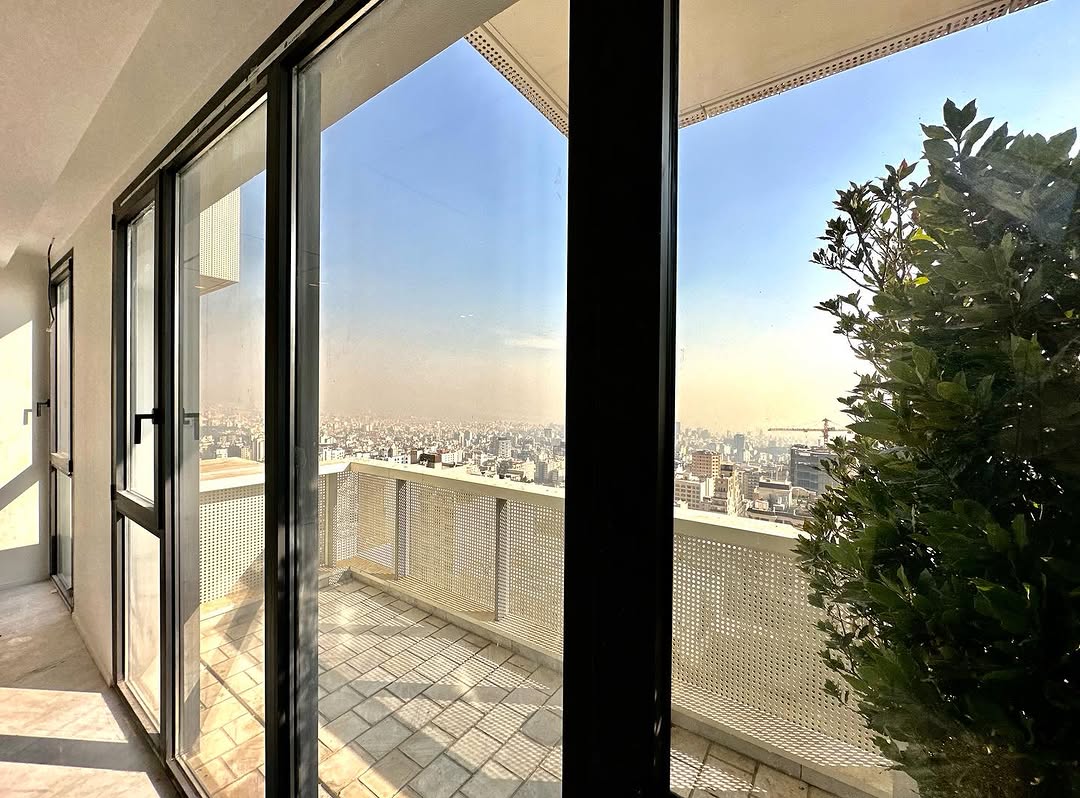نمایش بزرگ