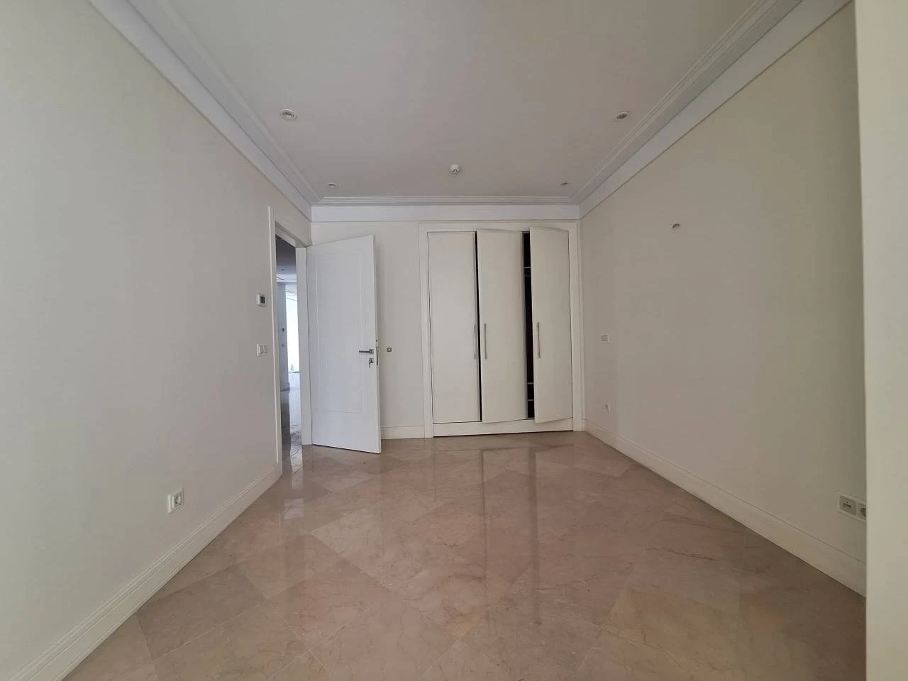 نمایش بزرگ