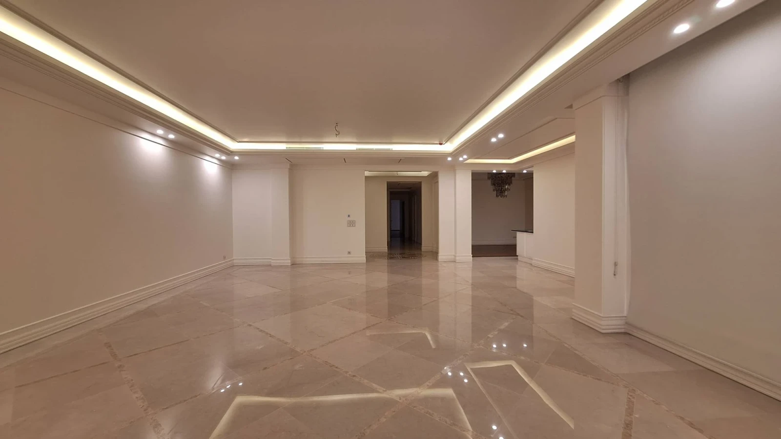 نمایش بزرگ