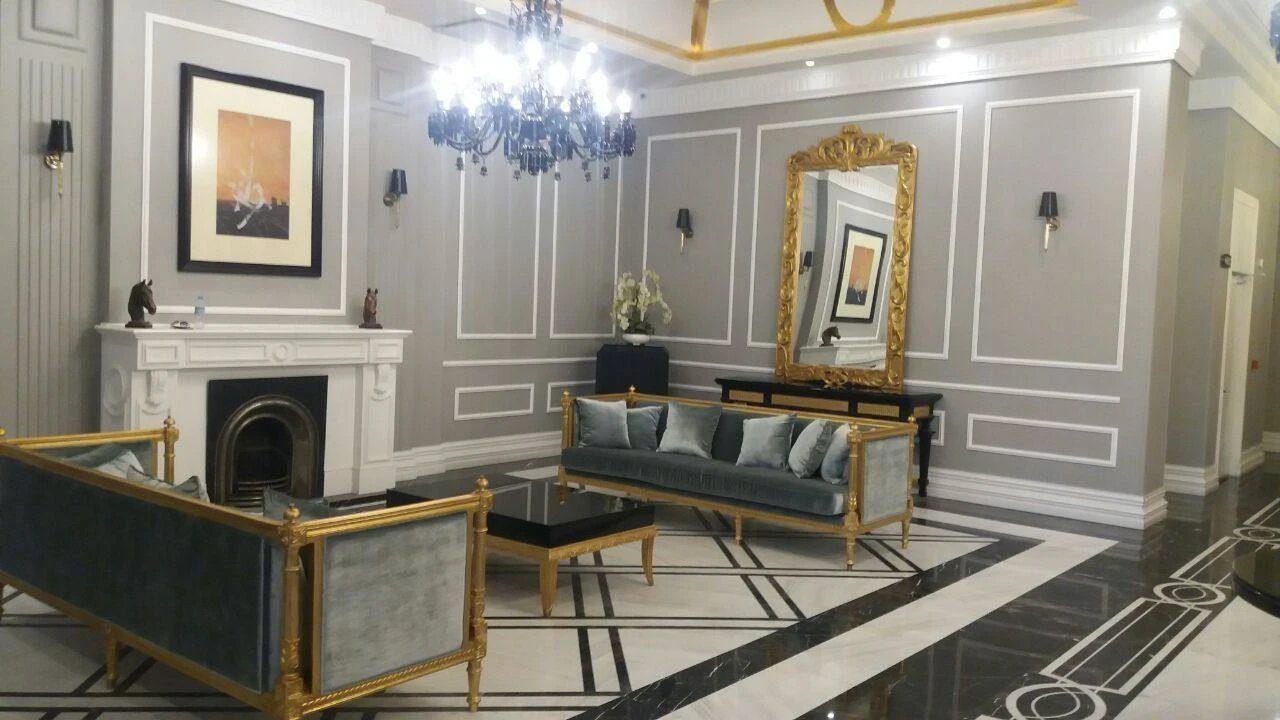 نمایش بزرگ