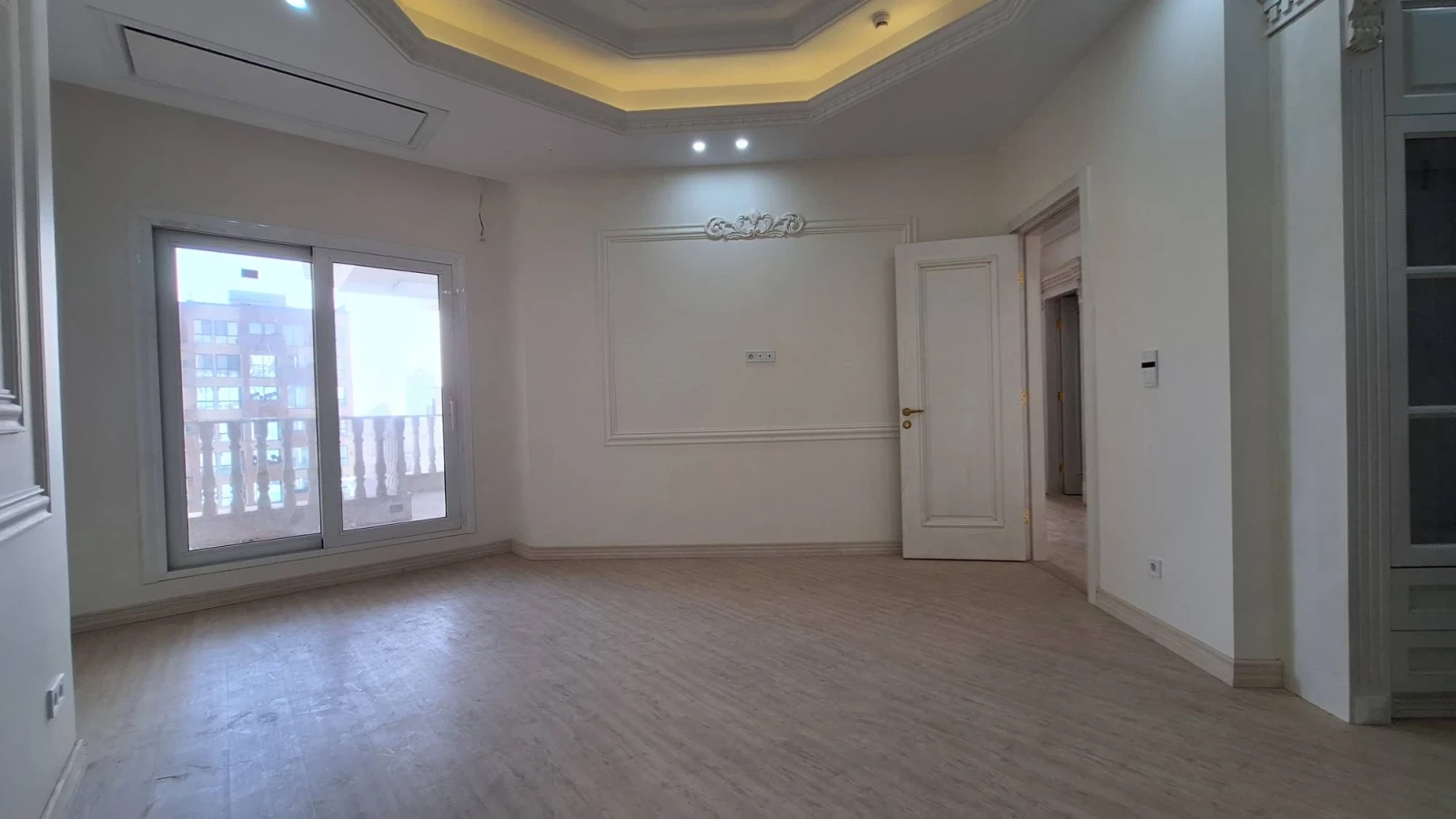 نمایش بزرگ