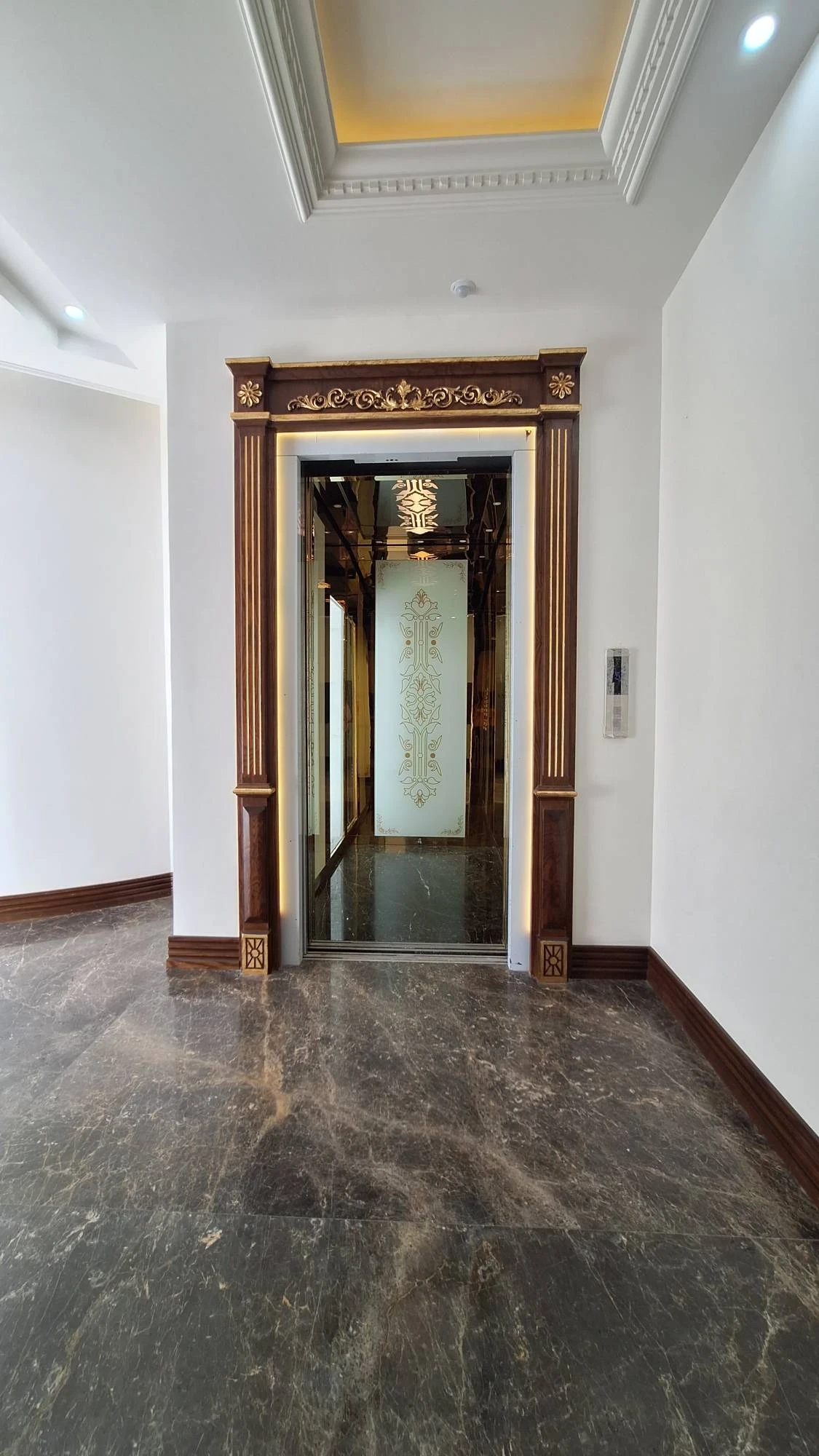 نمایش بزرگ
