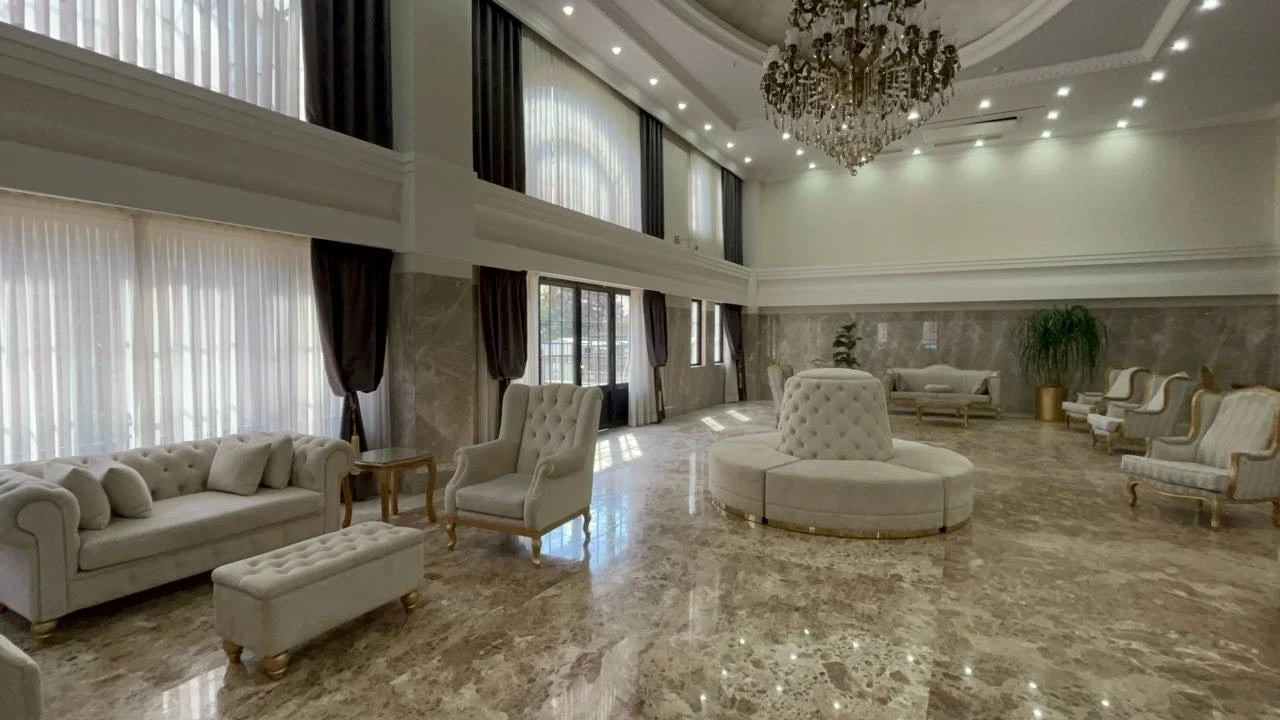نمایش بزرگ