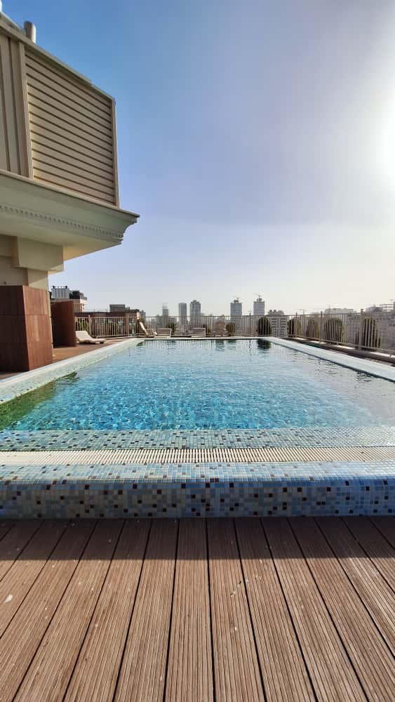 نمایش بزرگ