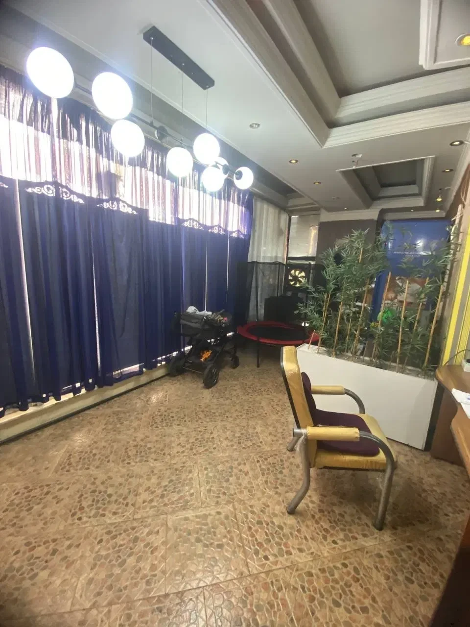 رهن و اجاره اداری 140 متری در دارآباد - تصویر 1
