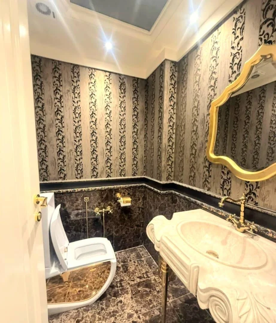 نمایش بزرگ