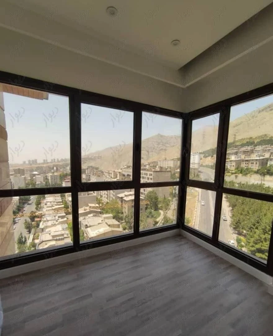 نمایش بزرگ