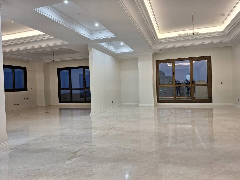 نمایش بزرگ