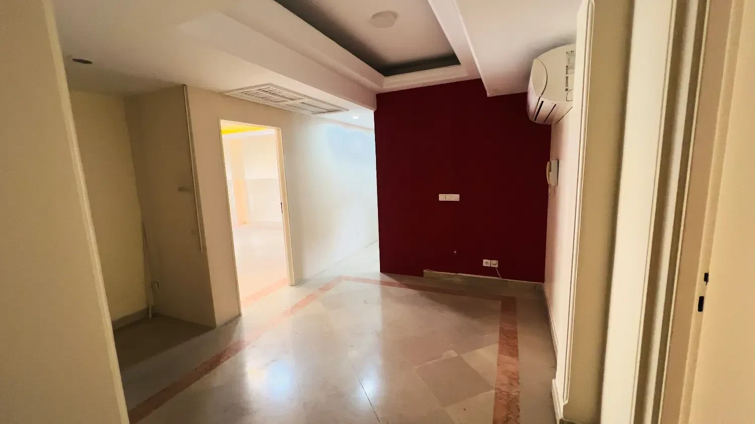 رهن و اجاره اداری 75 متری در میرداماد - تصویر 7