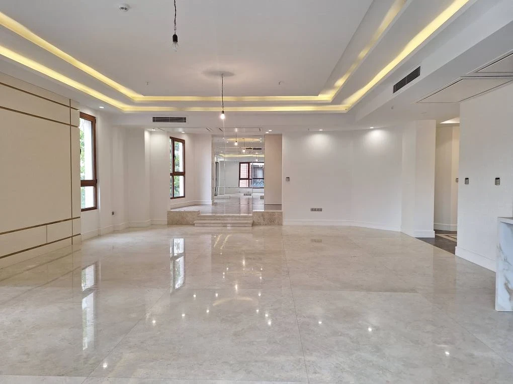 نمایش بزرگ