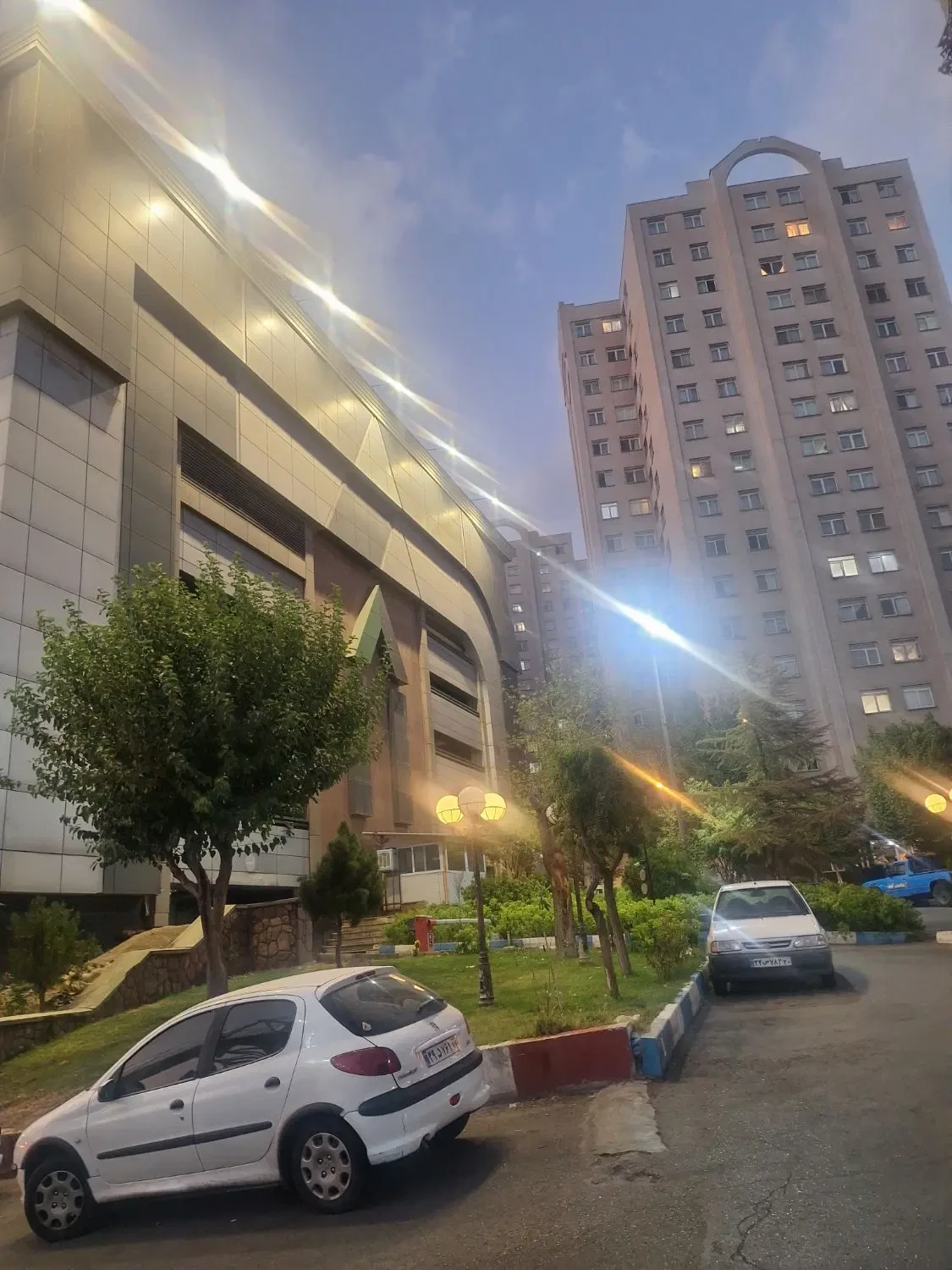 فروش آپارتمان 104 متری در سوهانک - تصویر 1