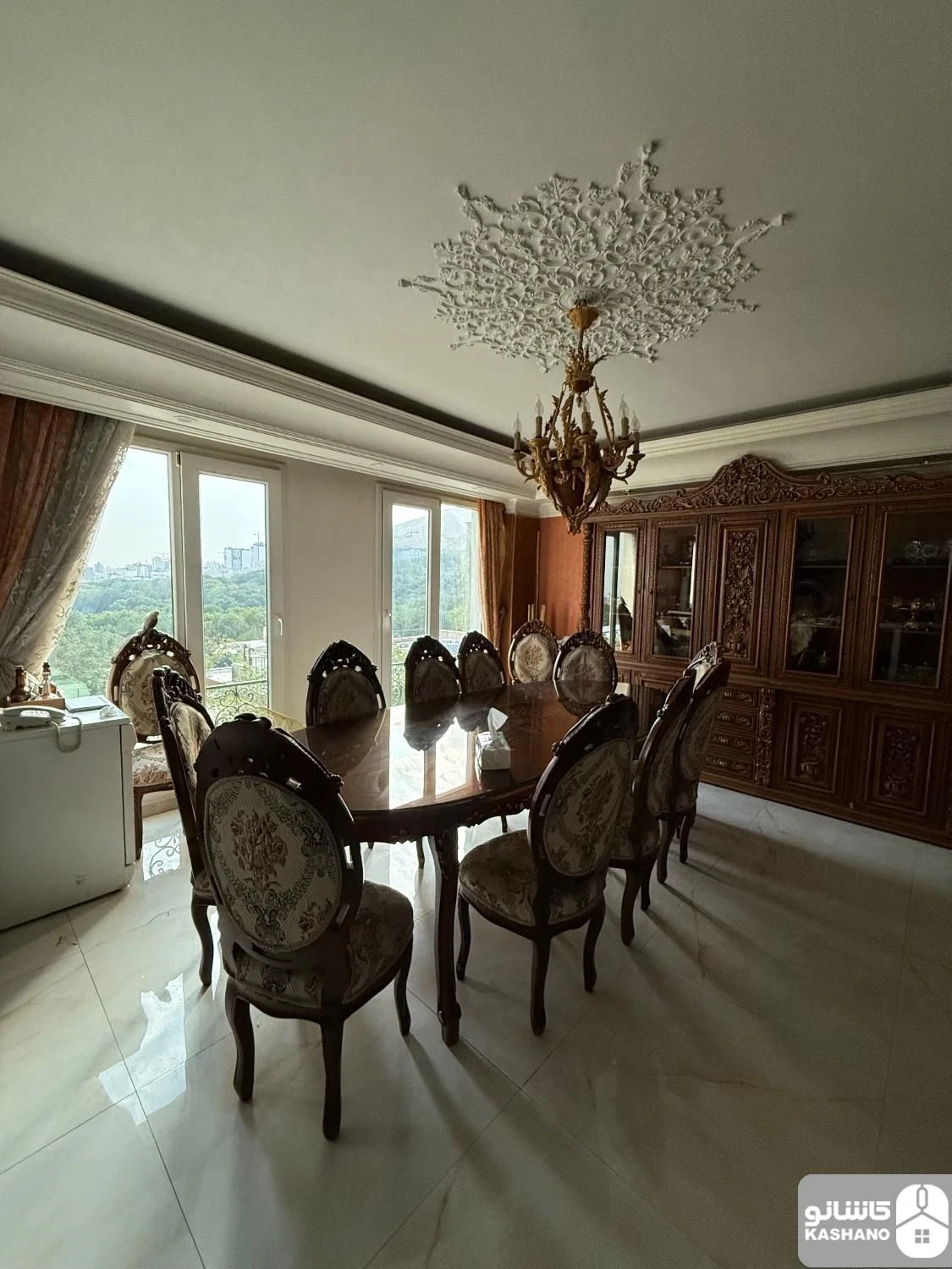 نمایش بزرگ