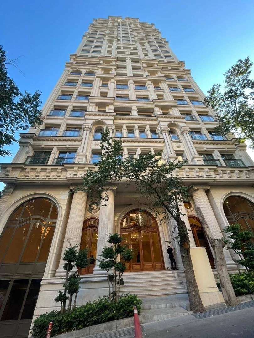 نمایش بزرگ