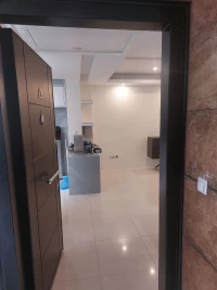 رهن و اجاره اداری 98 متری در دروس